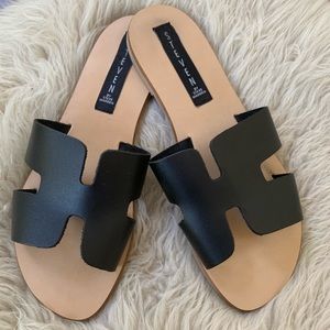 Steven “Greece” Slides sz 7.5